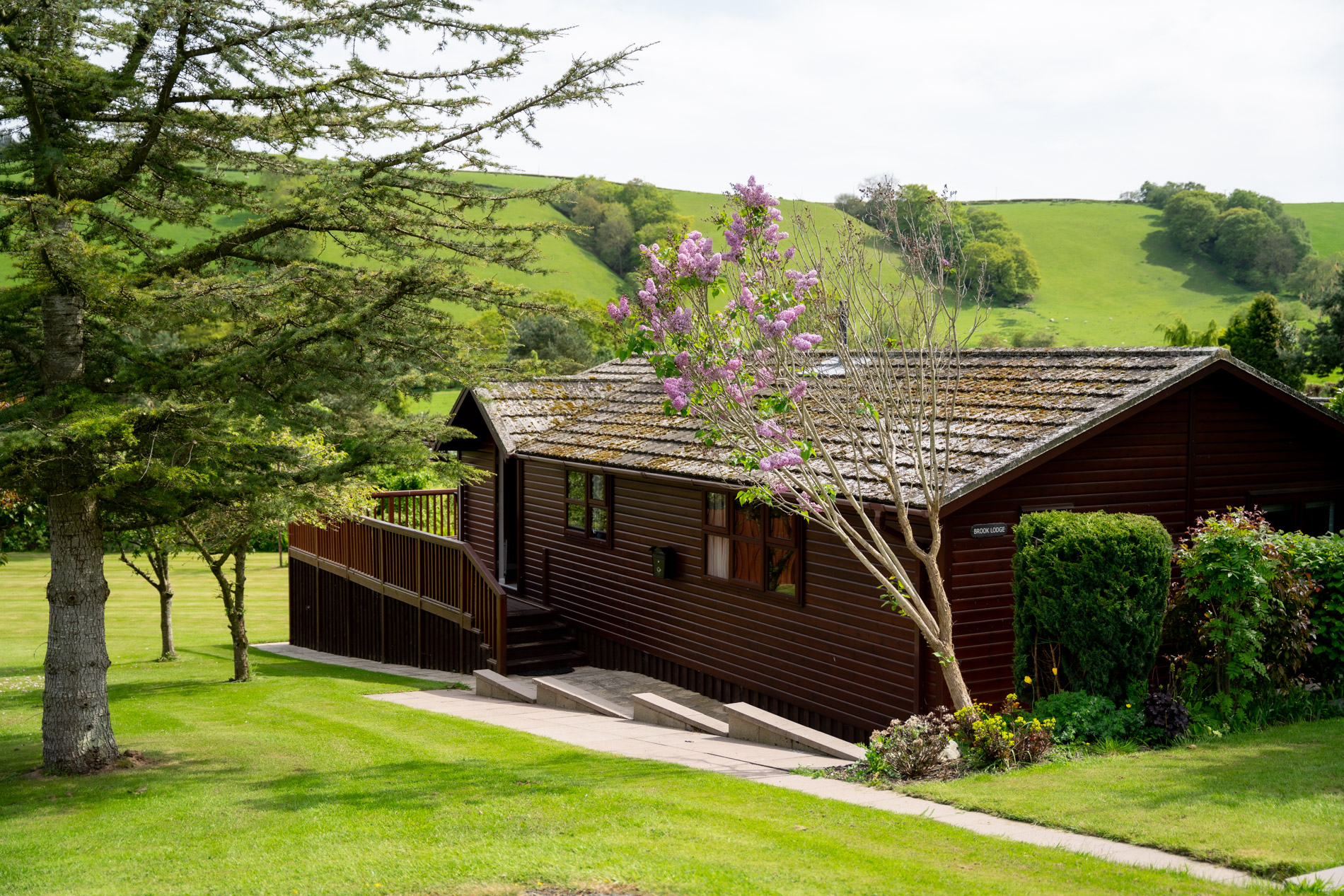 Oakwood Valley Lodges | Williams Leisure