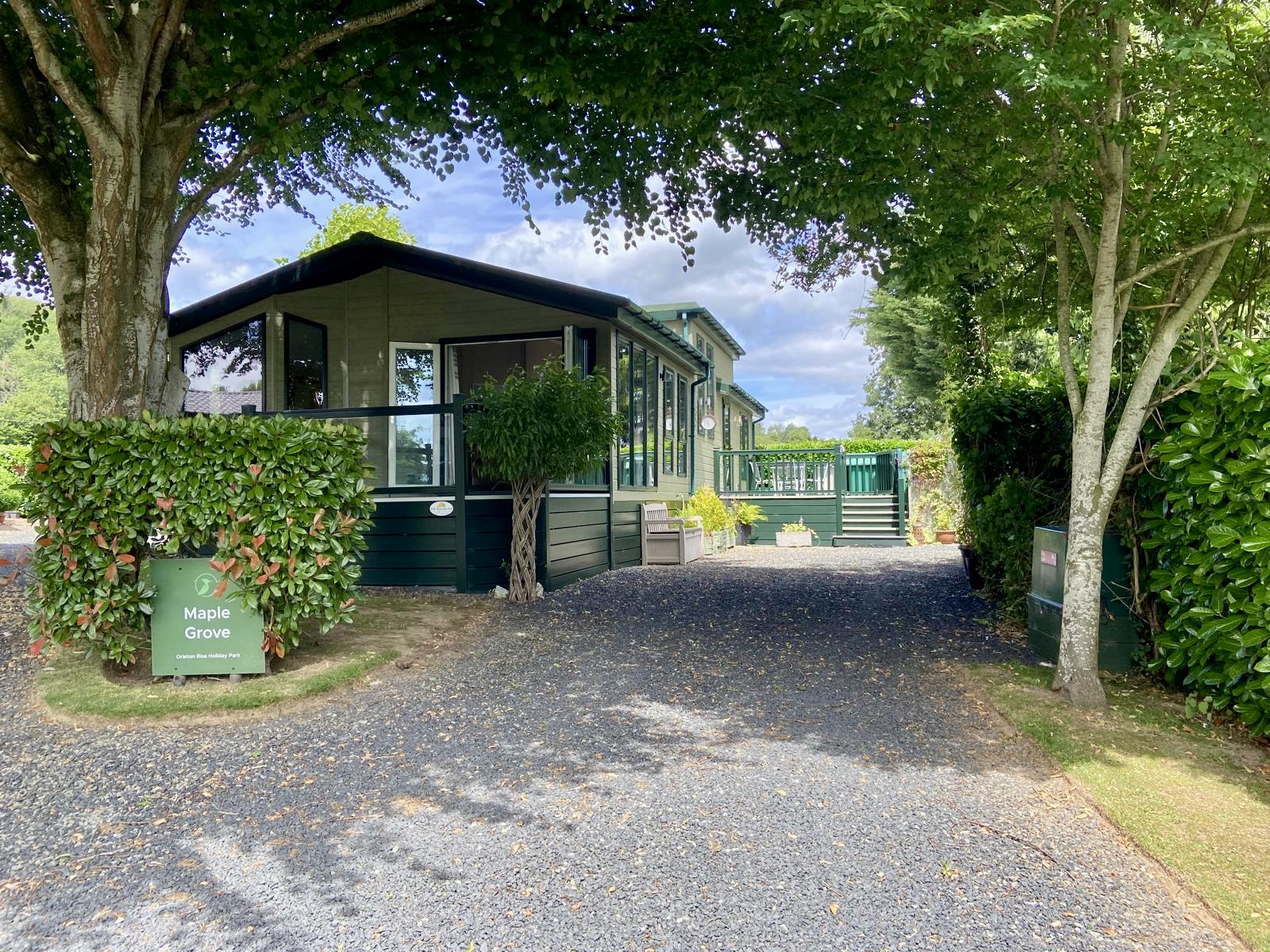 5 Reasons Orleton Rise Stands Out Among Holiday Parks in Shropshire